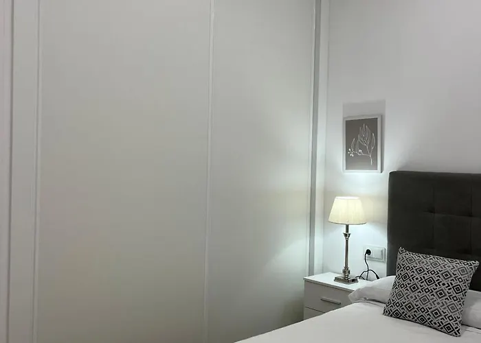 Alcazaba Ii Tourist *